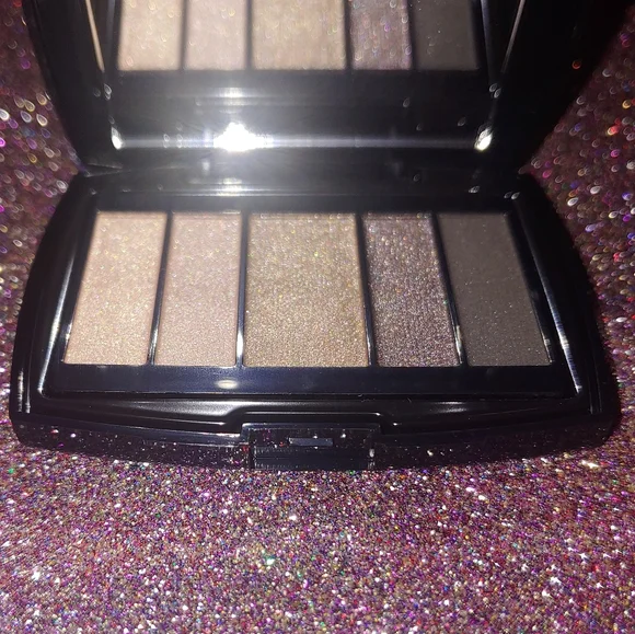Eye Adore You Ombre Effects 5-Color Eyeshadow Palette Lancome